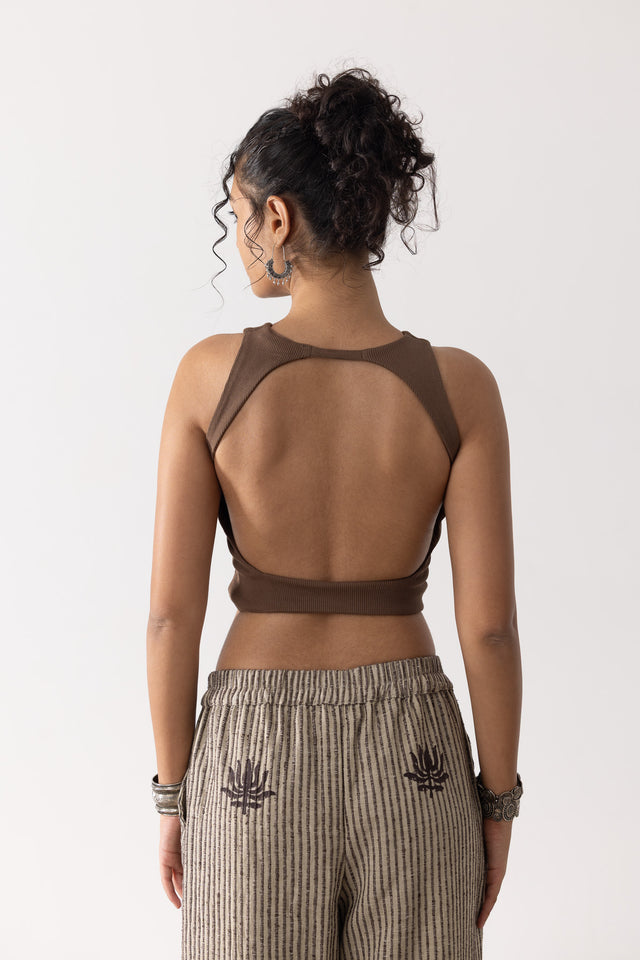 Ribbed Backless Tank In Brown