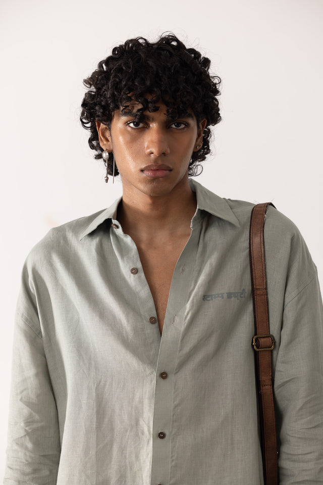 Oversized Linen Shirt in Pista