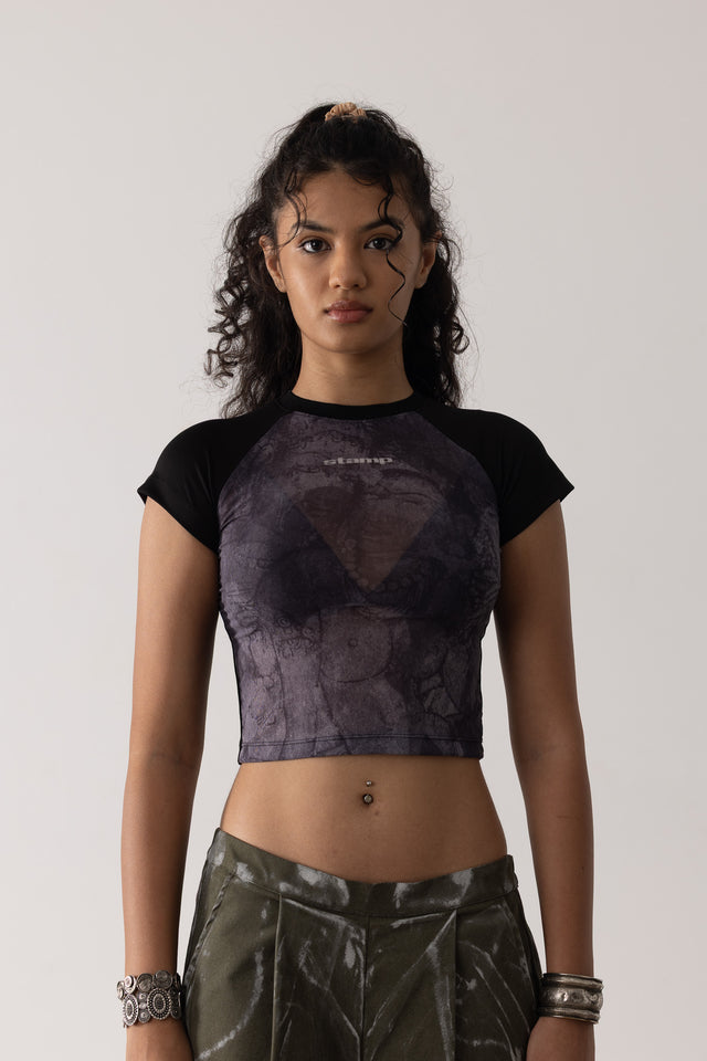 'Raat' Baby Tee in Black