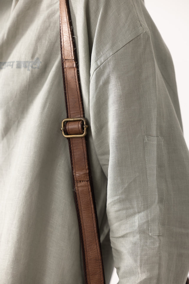 Oversized Linen Shirt in Pista