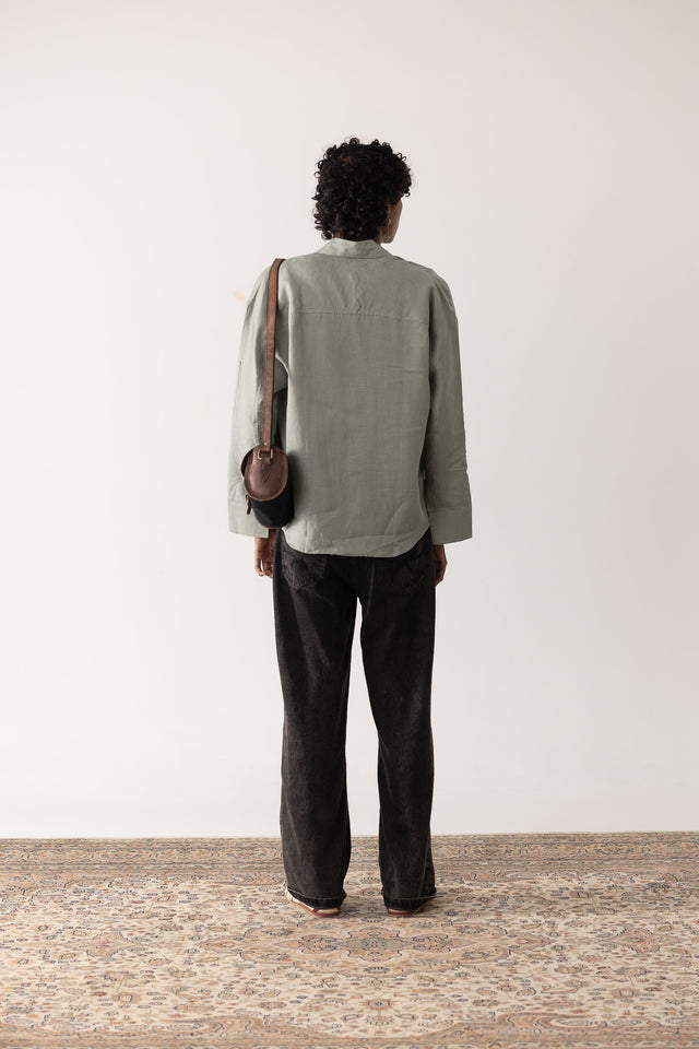 Oversized Linen Shirt in Pista