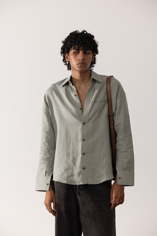 Oversized Linen Shirt in Pista
