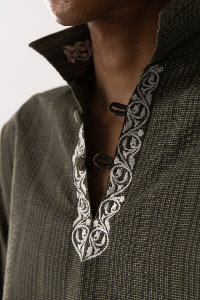 Kurta Shirt in Textured Green (5 of 5)