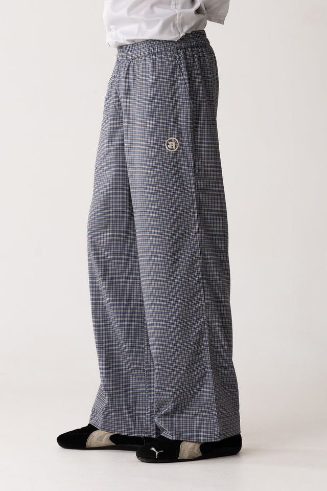Chequered Cotton Pyjamas in Blue (4 of 4)