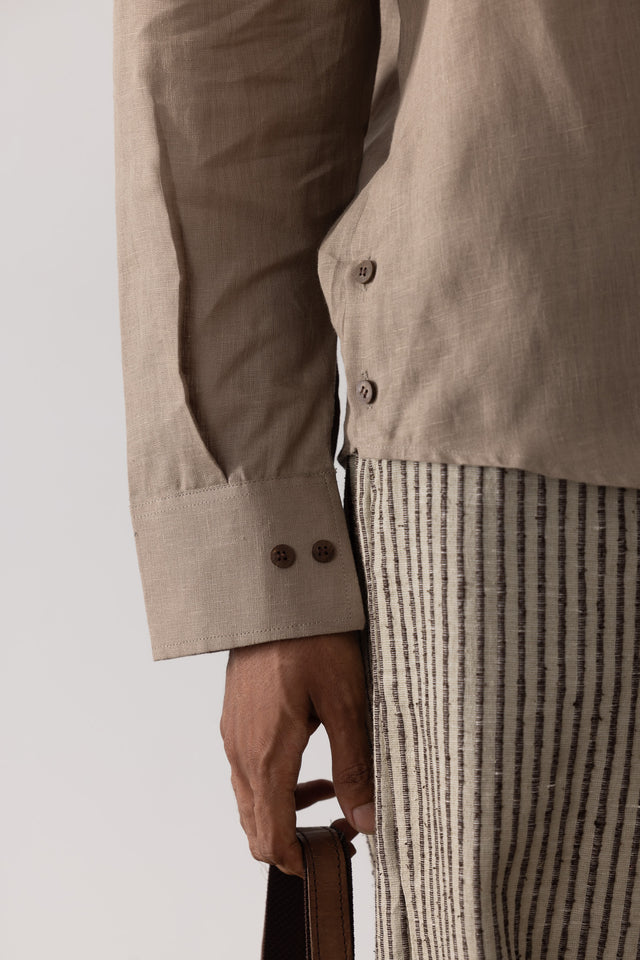 Oversized Linen Shirt in Khaki