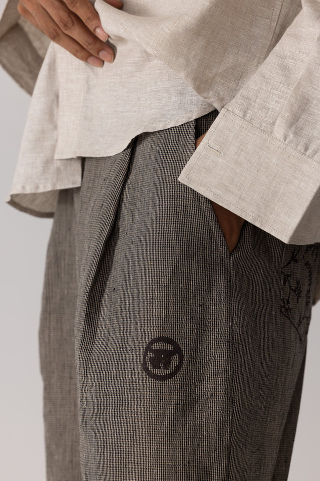 8 Of 8 Block Printed Pleated Linen Pants in Brown