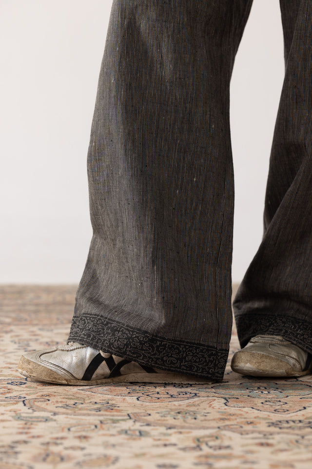 7 Of 7 Block Printed Pleated Linen Pants in Black
