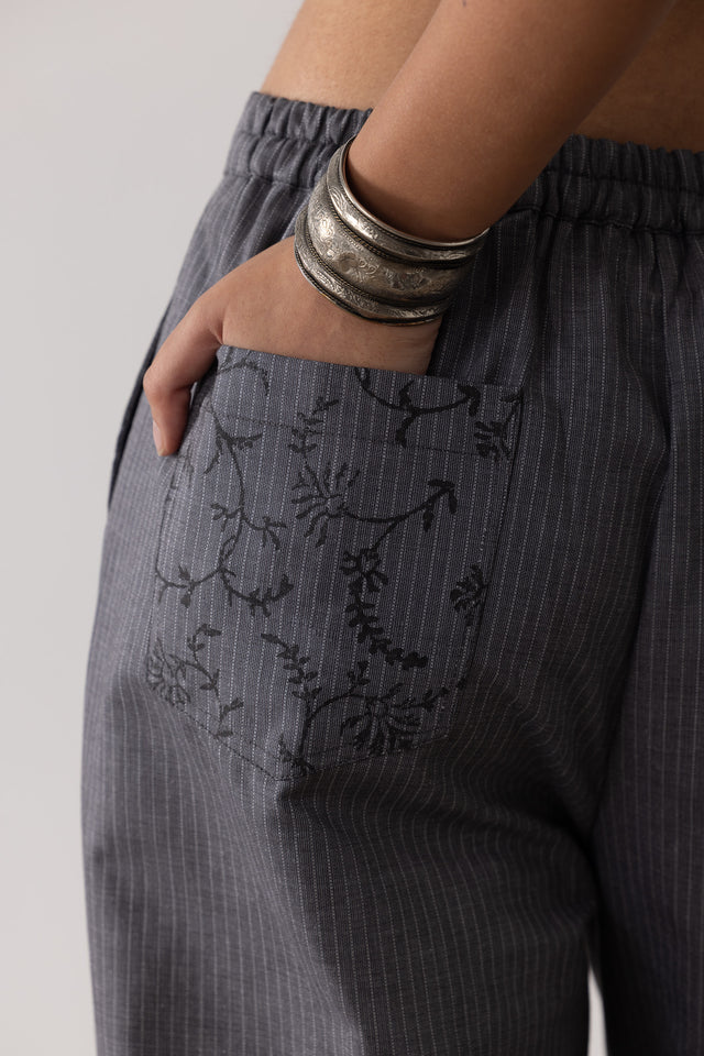6 Of 6 Block Printed Pleated Pants in Grey Pinstripes