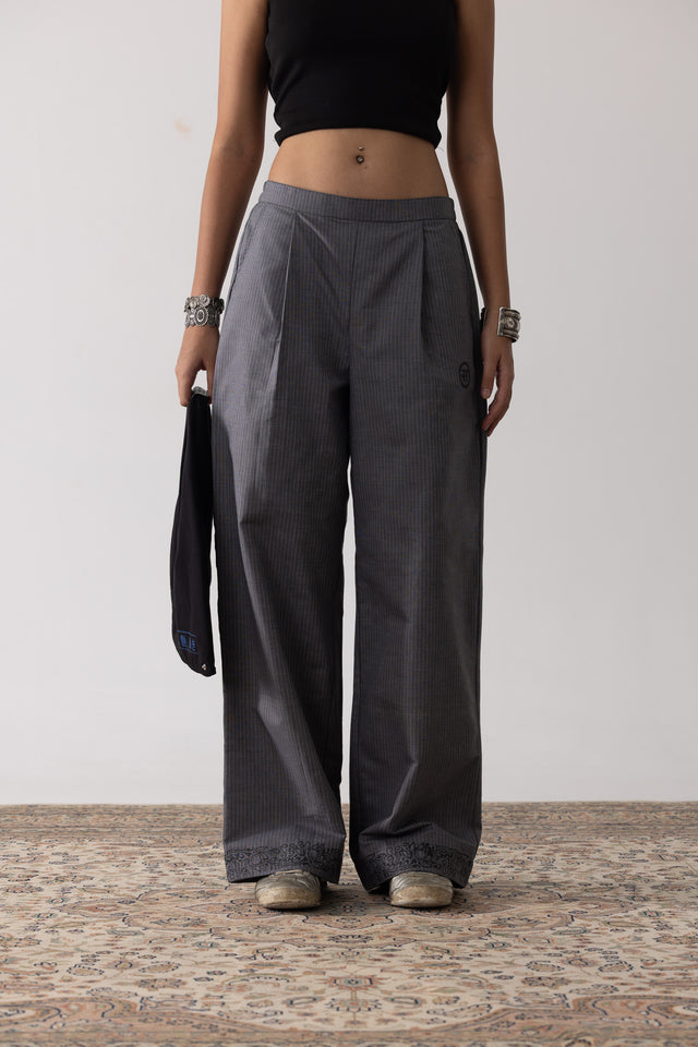 6 Of 6 Block Printed Pleated Pants in Grey Pinstripes