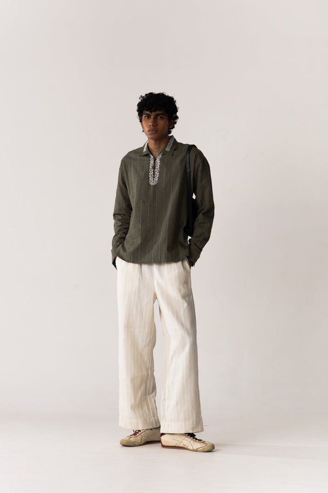 Kurta Shirt in Textured Green (5 of 5)